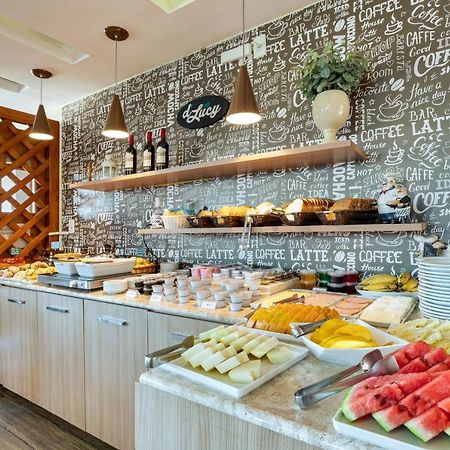 Hotel Petropolis Inn מראה חיצוני תמונה