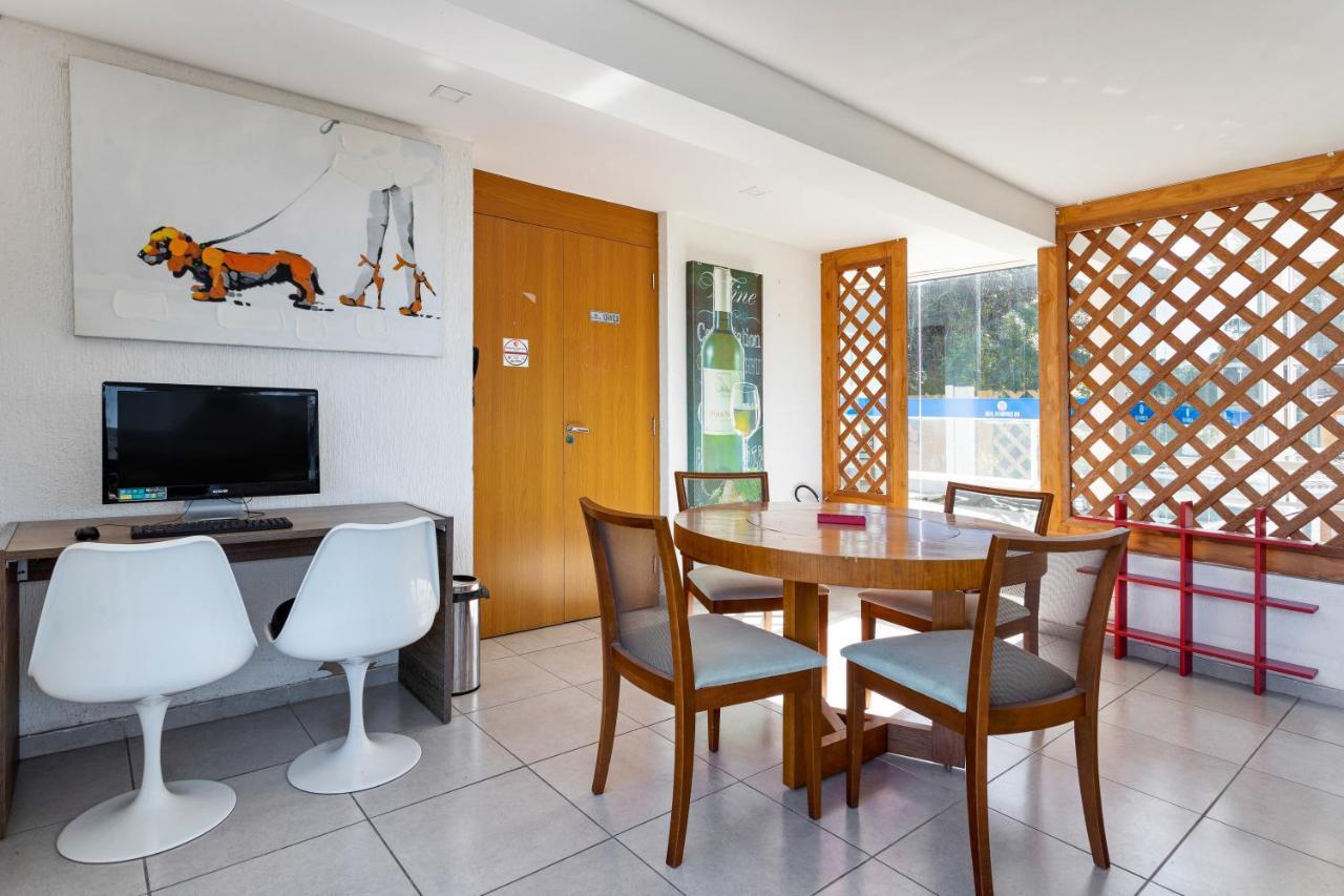 Hotel Petropolis Inn מראה חיצוני תמונה
